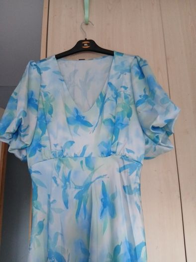 ballerina length dress