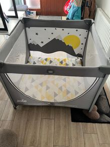 Play pen