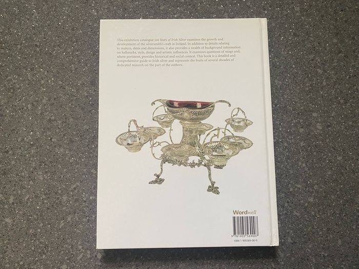 500 Years of Irish Silver by Ida Delamer and Conor O'Brien 2005