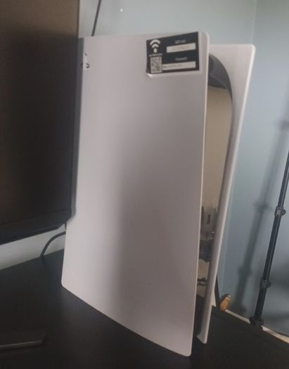 Playstation 5 & Samsung Monitor