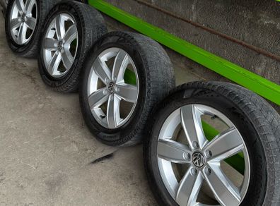 16" Genuine Volkswagen Alloys with Tyres