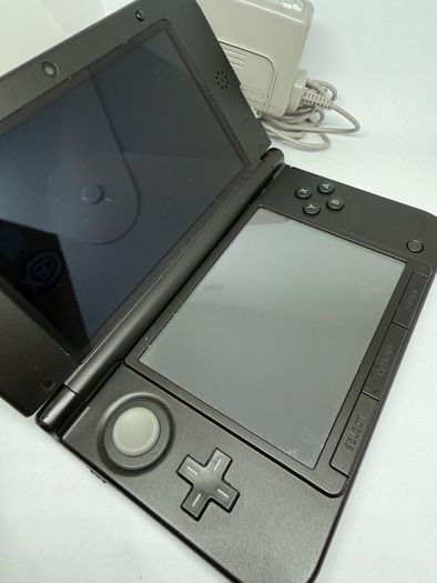 Nintendo 3DS XL