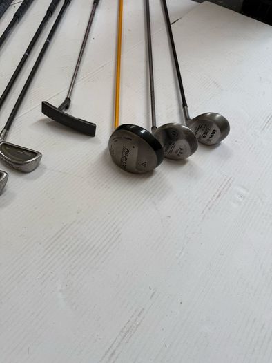 set golf clubs