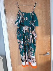 Jumpsuit.    S.14/16..