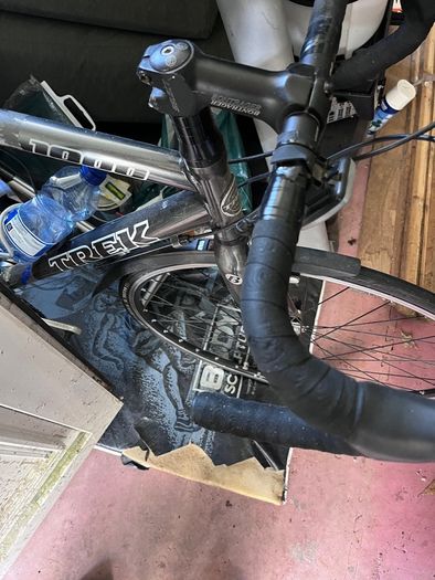 trek 1000 SL 56 frame turbo trainer included