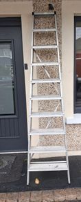 Step ladder