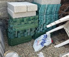 shed base