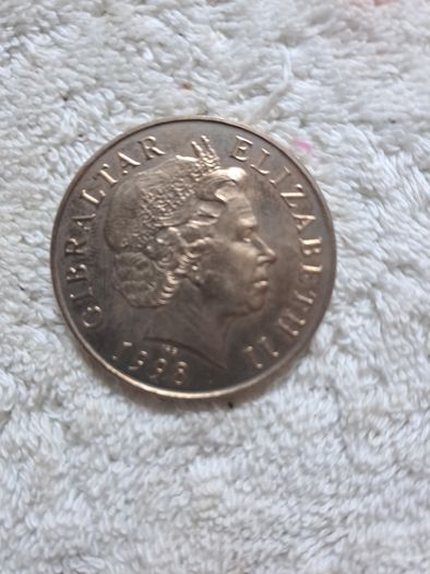 Gibraltar 5 pound coin.The 3 princes.