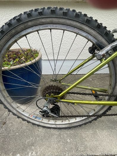 mountain bike medium size