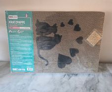 Cat Scratcher