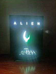Alien Lightbox