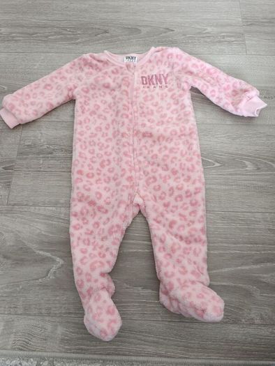 DKNY baby fleeced bodysuit 6-9M