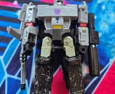 Transformers Earthrise MEGATRON Complete Siege War For Cybertron Voyager