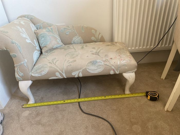 Child's chaise long