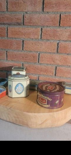 antique advertising tins