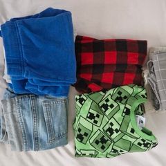 Boy's clothes