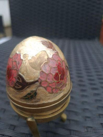 Vintage 1970's Cloisonne/Enamel Brass Egg Trinket Box