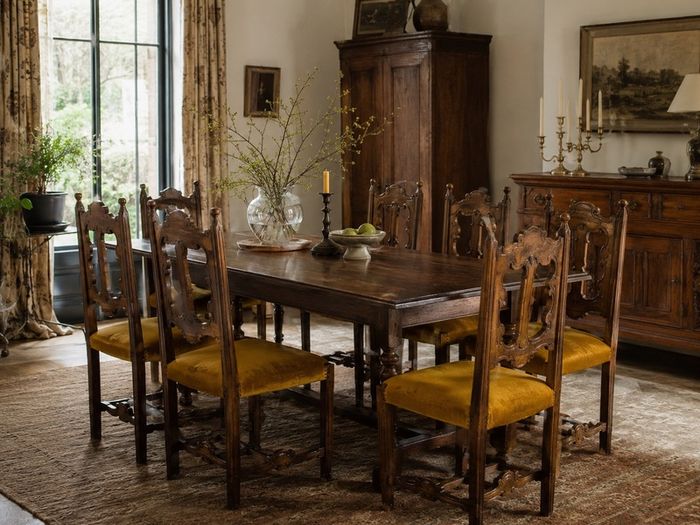 Set of 8 Vintage Italian Walnut Dining Chairs 1950s