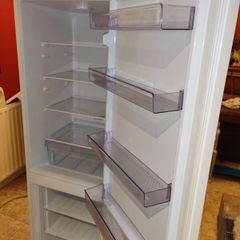 Beko Fridge Freezer 270L Fully Working Reversible Door