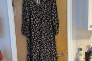 Primark Sustainable  Viscose Black Dress With A Small  Flower Pattern.Size 18.  B.N.W.T.