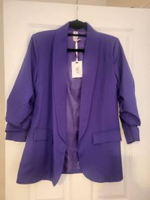 purple blazer