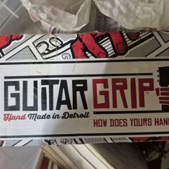 Guitar Hand Grip