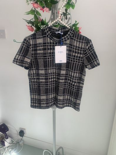 top Bnwt Zara size small