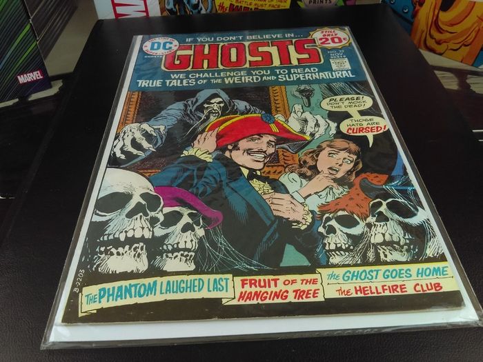 Ghosts ! Issue #32 ! Broze Age Horror Comic from 1974 ! First printing ! by DC Comics !