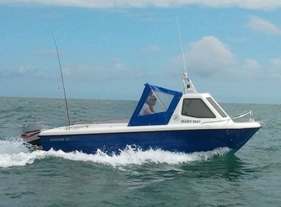 Warrior 165 boat