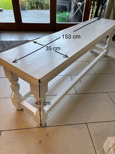 Pine bench