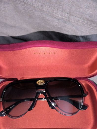Sun glasses  Gucci
