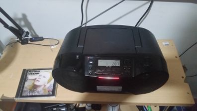 Sony ZS-RS70BTB Digital CD Audio System (FM Stereo, Bluetooth, USB, CD, DAB/DAB+ Function, NFC) Black
