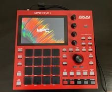 Akai mpc one