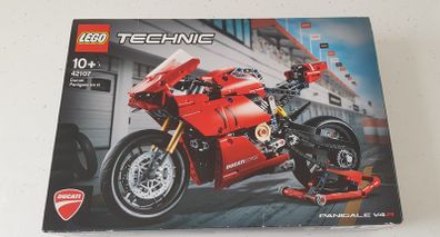 LEGO Technic Ducati Panigale 42107 - New and Never Opened