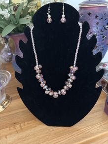 Necklace/Earrings - Beaded