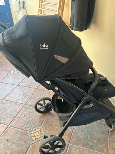 Joie Parcel LX signature