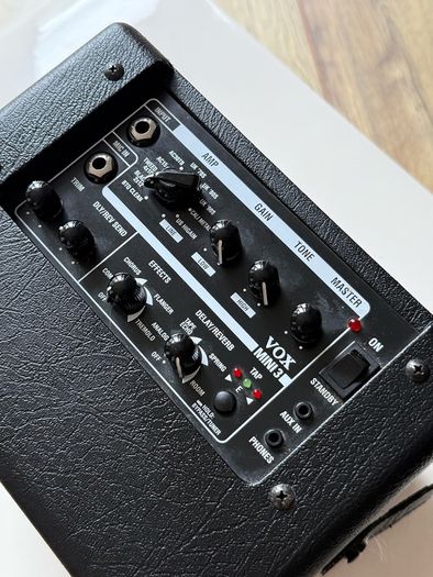 VOX MINI3 Portable Modeling Guitar Amp