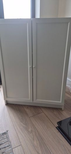 Ikea Billy/ Oxberg 2 door bookcase