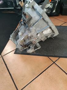 2005 Yaris Gearbox