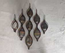 Mirrors with tea lights
