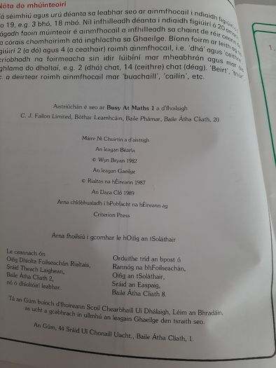Gaeilge Gafa le Mata school book
