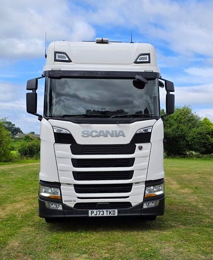 Scania 500s Tag Axel Tip+ W/floor