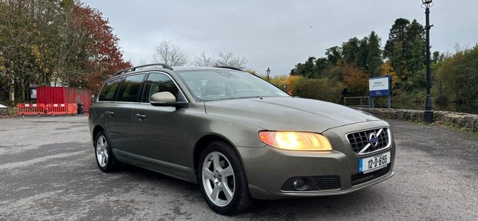 Volvo V70 2012