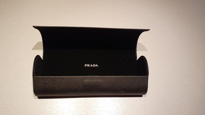 PRADA frames