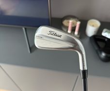 Titleist U505 4 iron