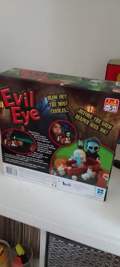 Evil Eye awesome interactive board game kids batteries included