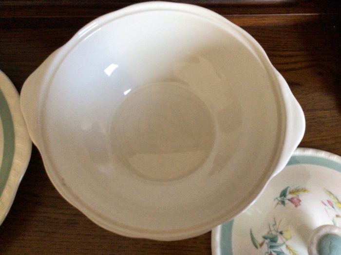 Alfred Meakin 1950s Harvest Bouquet Tableware Serving platters 2 Tureens and Gravy Boat