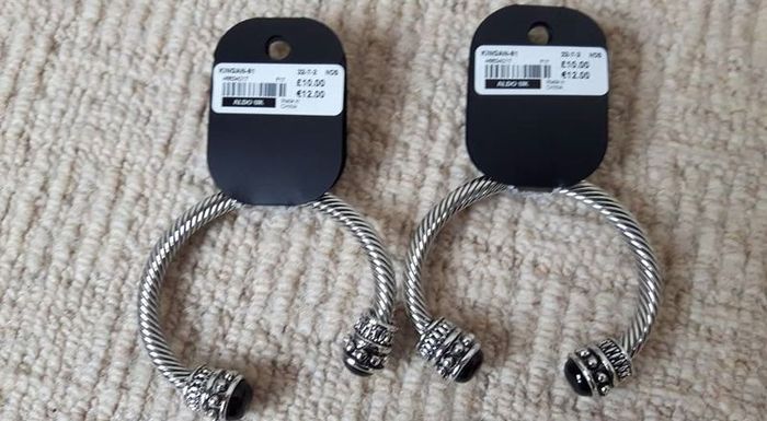 Bracelet