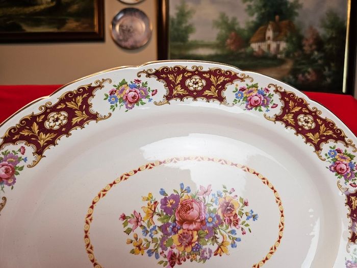 Large, beautiful oval serving platter by Arklow Pottery (Larne pattern / No. 2384) - Vintage from Ireland