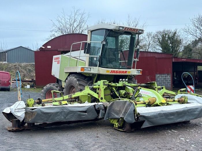 Claas 860 self propelled mower